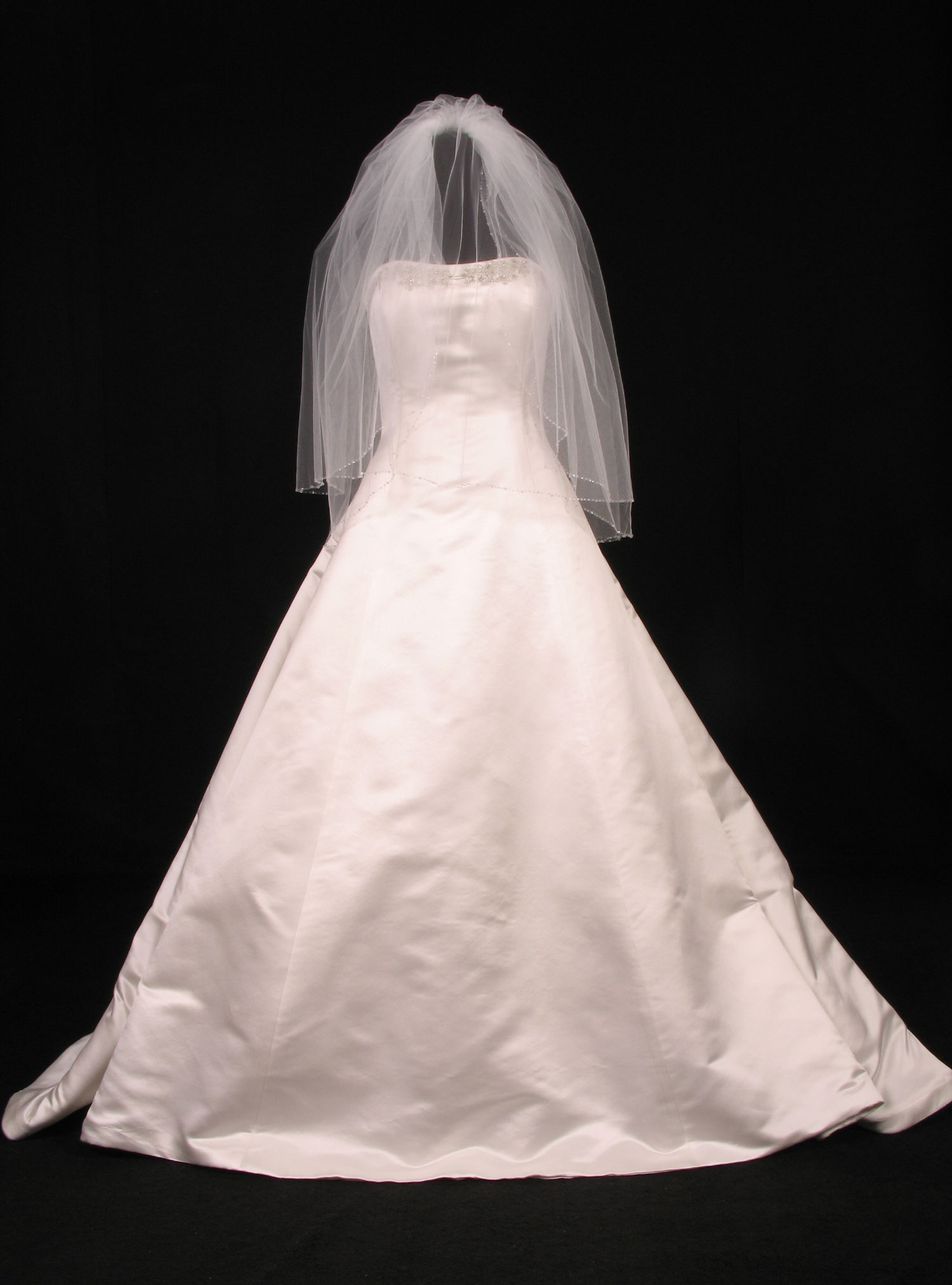 Your Dream Dress Exclusive S2622VL Diamond White Waist Length Bridal Veil, view 6