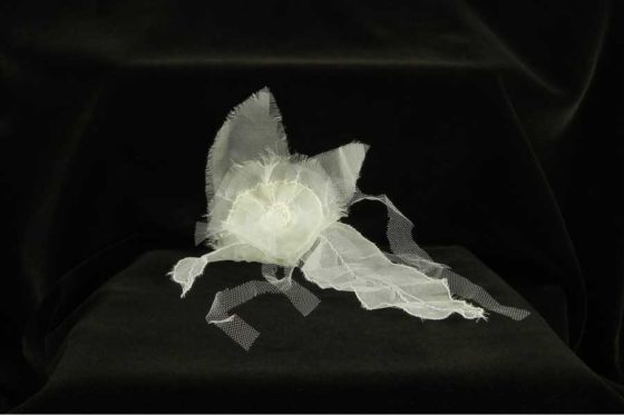 Paris Curly Top Hair Flower