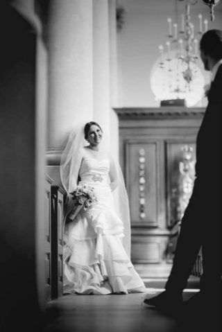 oscar de la renta 22n07 gown and embellished sash