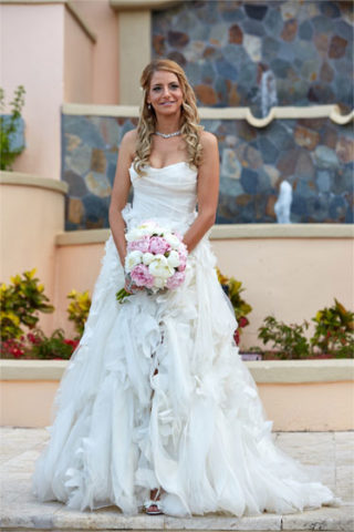 Monique Lhuillier Bouquet Wedding Gown