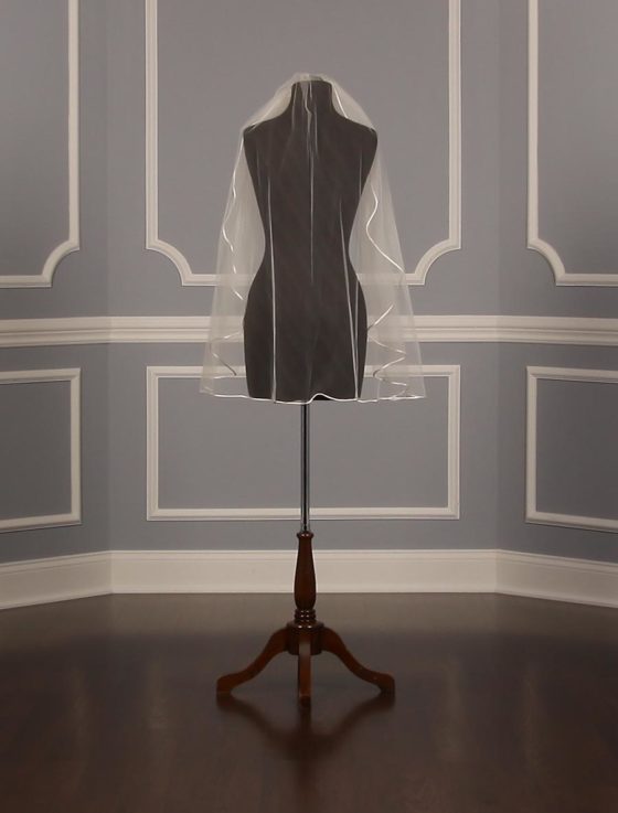 5078 Diamond White Bridal Veil