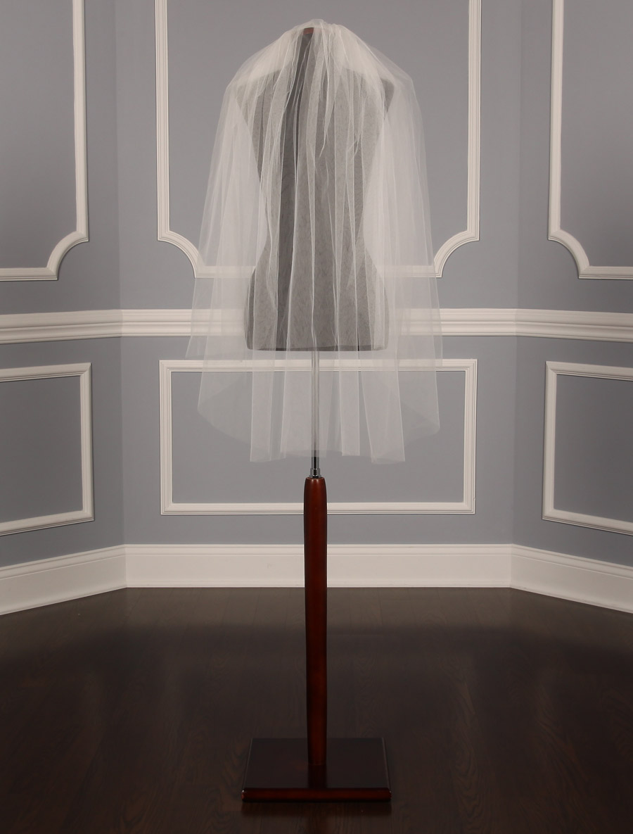 S04VL Ivory Bridal Veil
