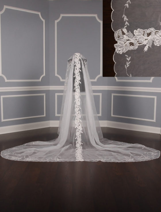 St. Pucchi M6217 Bridal Veil