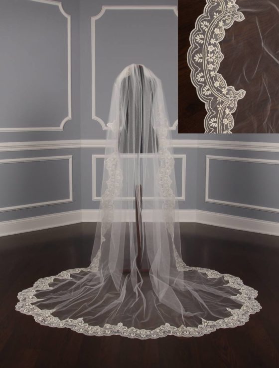 St. Pucchi M9312 Bridal Veil