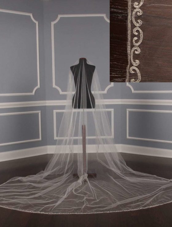 St.-Pucchi-M1567-2-Bridal-Veil