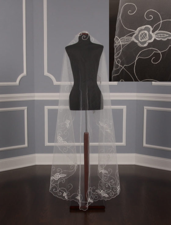 St. Pucchi V-5172 Bridal Veil