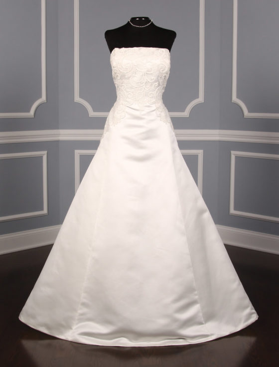 Pronovias Bongani Discount Designer Wedding Dress