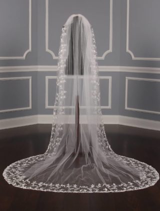 Your Dream Dress St. Pucchi M9341 Bridal Veil