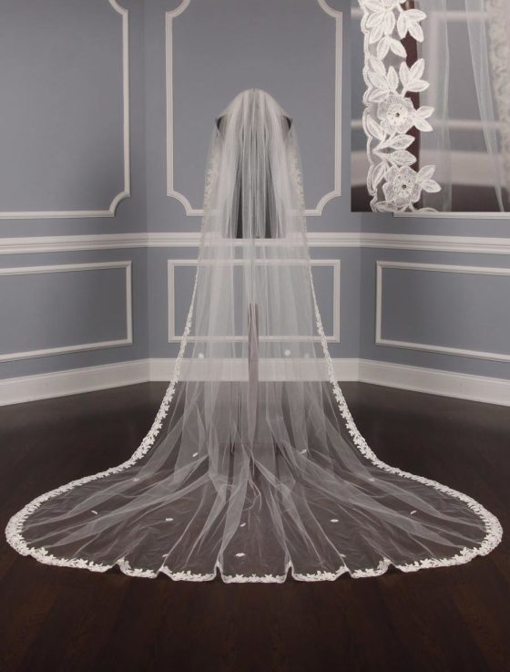 St. Pucchi M1479 Bridal Veil