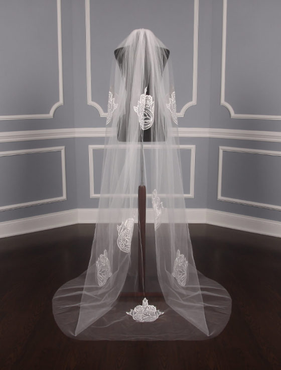 St. Pucchi M9368 Bridal Veil