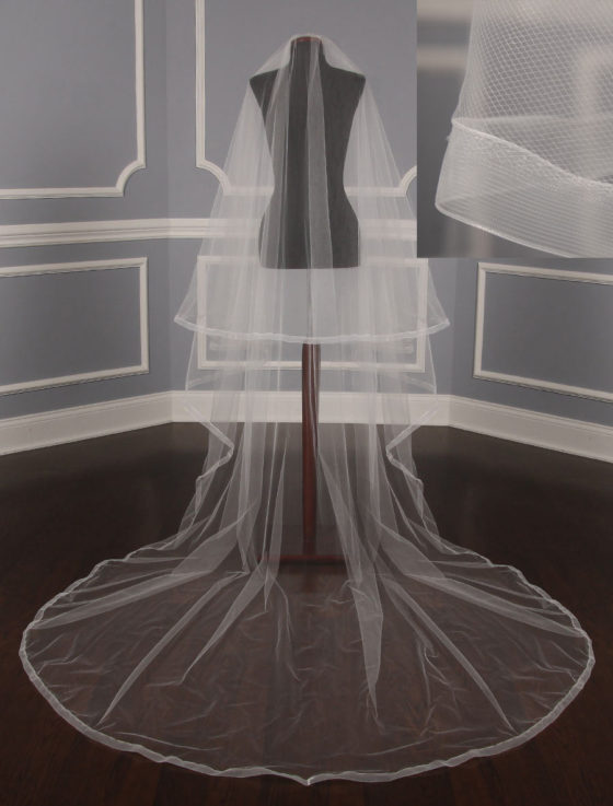 Your Dream Dress Exclusive 8881 Bridal Veil