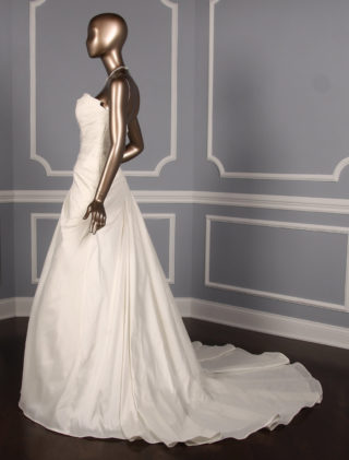 Pronovias Almata Wedding Dress