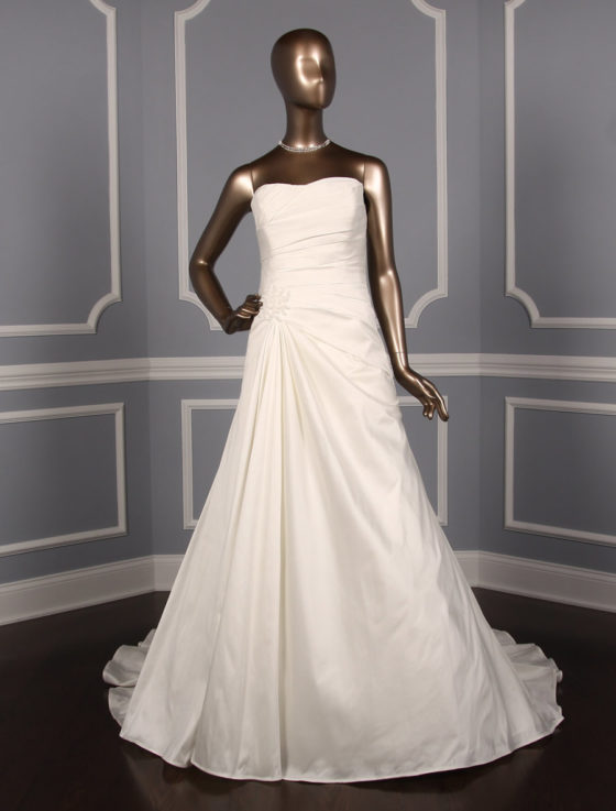 Pronovias Almata Wedding Dress