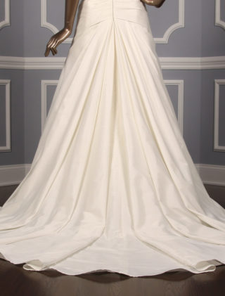 Pronovias Almata Wedding Dress Back Skirt